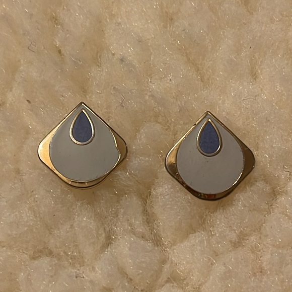 Samuel Huang Purple, Cream, & Gold Earrings - Picture 6 of 16